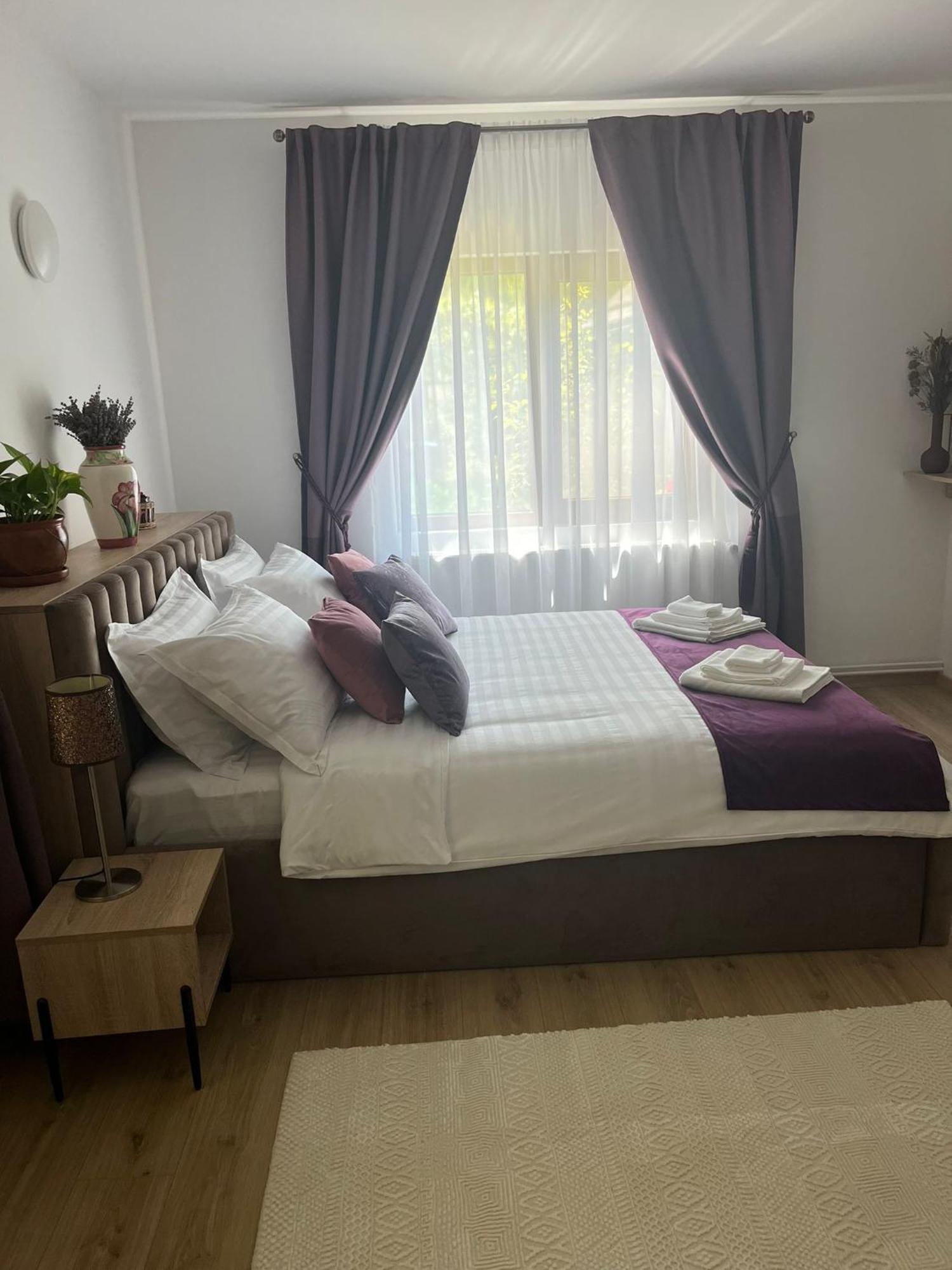 Kilometru108 Hotel Leordina Ngoại thất bức ảnh